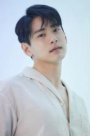 Ảnh diễn viên 유태오